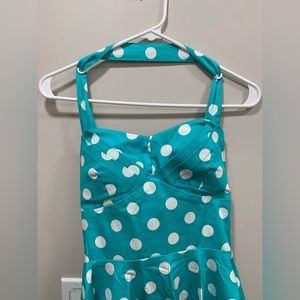 Super fun vintage style dress